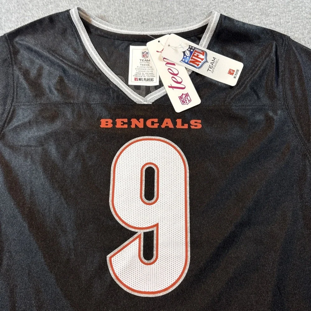 Joe Burrow Bengals Black Jersey Teen Girls Sz XL NFL Team Apparel Brand New